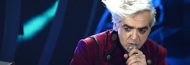 Sanremo 2020, Morgan e il misterioso sabotatore: «Consegnato all'orchestra uno spartito sbagliato»