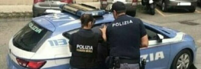 Aeroporto di Capodichino, arrestato un tassista abusivo di Acerra