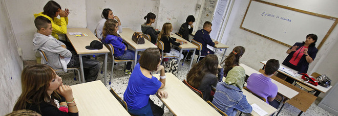 Scuola, l'educazione civica rischia di non entrare in aula: è corsa contro il tempo
