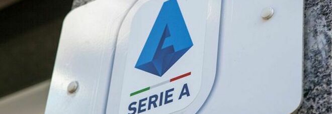Diritti Tv calcio, il no dei club di Serie A all'offerta di Sky: servirà un nuovo bando