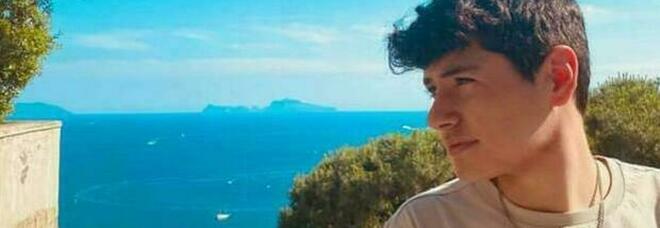 Luca Piscopo morto dopo il sushi a Napoli, intervista alla mamma: «Giustizia per mio figlio, chi ha sbagliato ora paghi»
