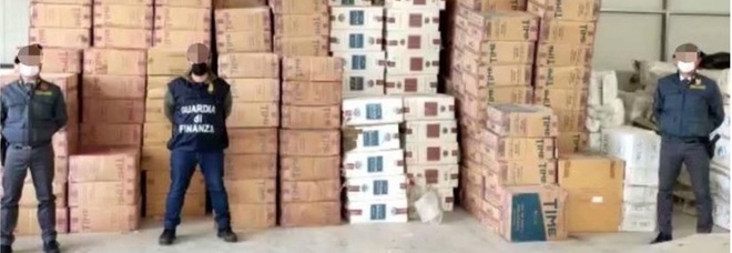 Contrabbando di sigarette a Palermo: sequestrate 23 tonnellate di sigarette e beni per oltre 800 mila euro