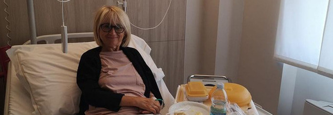 Luciana Littizzetto, di nuovo in ospedale dopo l'incidente: il post che preoccupa i follower
