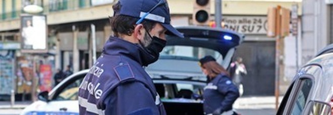 polizia a Napoli