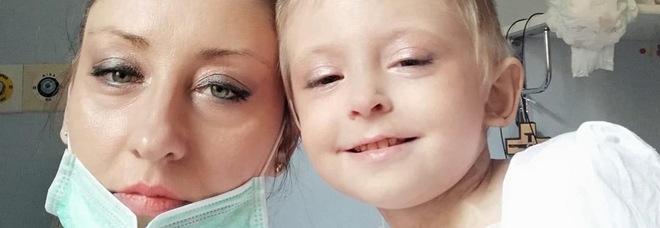 La piccola Elisa morta di leucemia a 6 anni. La mamma: «Dolore incolmabile, ma la sento vicina ogni giorno»