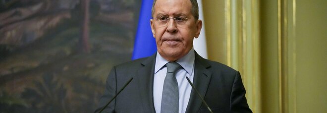 Lavrov: «Non vogliamo la guerra in Europa, ma niente minacce militari a Russia»