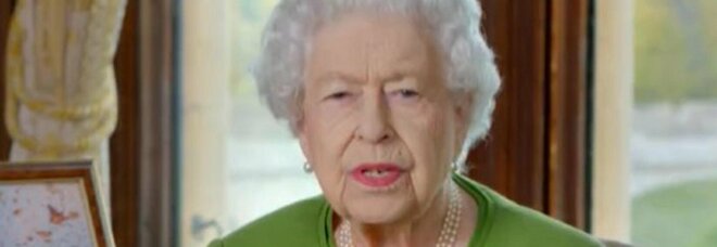 Clima, il videomessaggio della regina Elisabetta: «Pensate ai vostri figli e nipoti, agite»