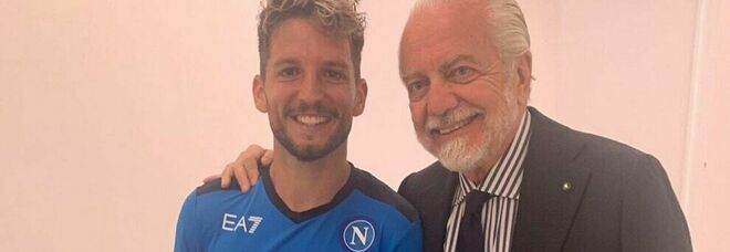 Napoli-Mertens, il nodo è la durata: Dries chiede un biennale al club?
