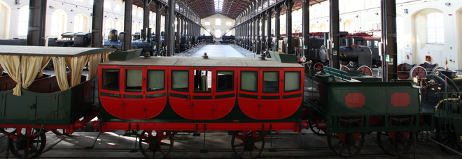 Museo Nazionale Ferroviario di Pietrarsa: una mostra sul tema del viaggio