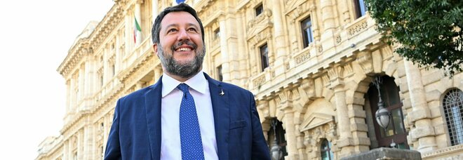 Salvini, l'ipotesi (e le smentite) del viaggio a Mosca: il gelo di Giorgetti e la frenata della Lega