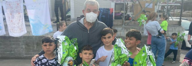 Napoli Est, Pasqua solidale ai bambini dei campi rom: arrivano oltre 200 uova