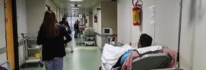 Napoli, due infermiere aggredite dai familiari di una paziente al Cardarelli
