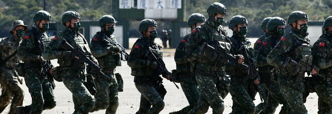Taiwan, tensioni Cina-Giappone: «Se Pechino invaderà lo Stato, noi al fianco degli Usa per difenderlo»