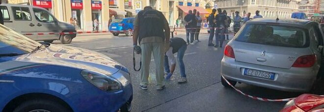 Trieste, sparatoria tra operai stranieri: 8 feriti, uno grave. Barista: «Ci siamo barricati dentro»