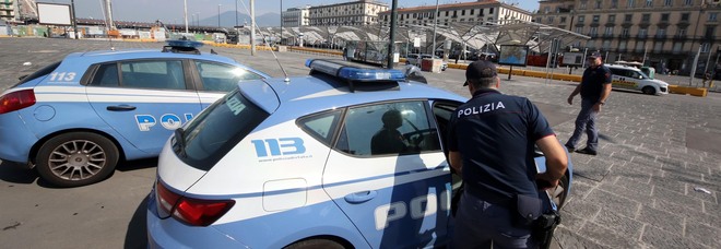 Napoli, rapina a piazza Garibaldi: arrestato immigrato 32enne. Aveva aggredito un uomo e rubato il suo scooter
