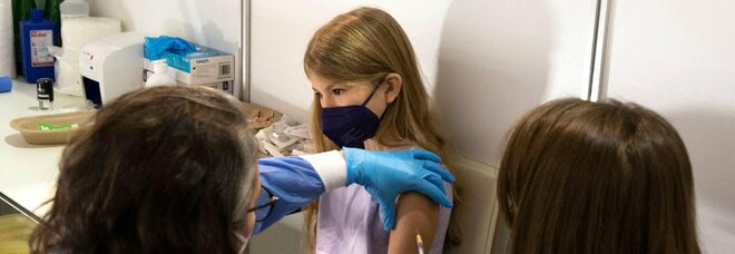 L'Austria in piena ondata Covid risponde con i vaccini: esaurite in poche ore 9mila prenotazioni per bimbi 5-11 anni