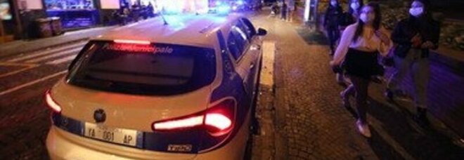 Movida a Napoli: dieci locali multati e due auto sequestrate