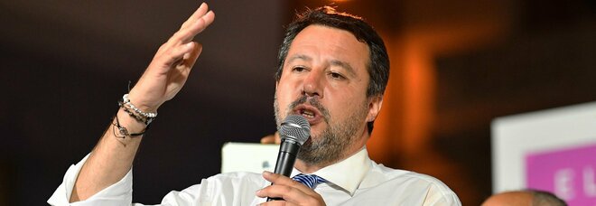 Lega, Salvini tentato dallo strappo col governo. Ma Giorgetti non ci sta, moderati pronti a dare battaglia