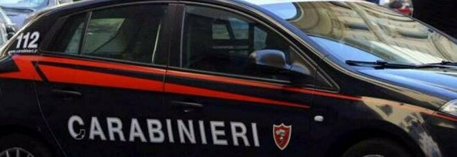 Ladra ruba la pensione a un anziano: i carabinieri l'arrestano nel Salernitano