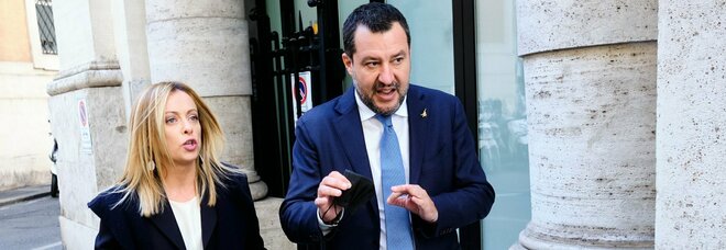 Meloni sfida la Lega: esca da questo governo Lo strappo tenta Salvini