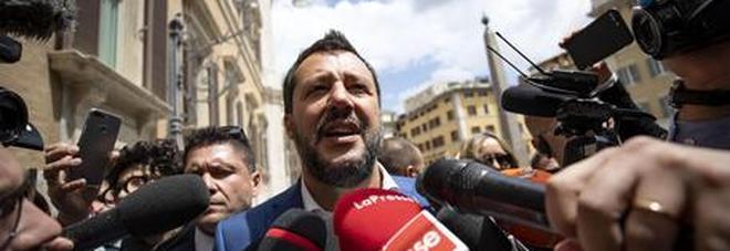 Migranti, Salvini contro giudice di Firenze: « Si candidi alle prossime elezioni per cambiare le leggi che non condivide»