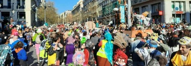 Marsiglia, seimila in piazza per festeggiare il Carnevale