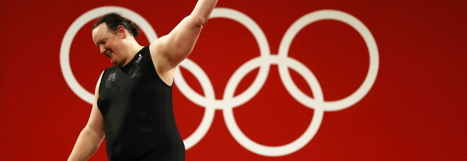 Hubbard, prima atleta transgender alle Olimpiadi: «Il Cio ha dimostrato che lo sport è inclusione»
