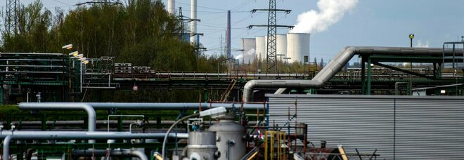 Petrolio e gas russi, intesa Usa-Europa per l uscita graduale: si muoveranno per primi i Paesi meno esposti