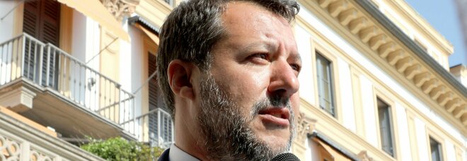 Lega, sì al decreto Green pass e schiaffo a Salvini: due deputati su tre assenti al voto