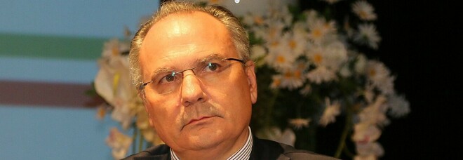 Camorra: chiesto il carcere per l'ex sindaco di Capua, Antropoli