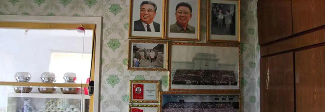 Salva i figli da un incendio invece del dipinto del leader Kim Jong-un: mamma rischia la prigione