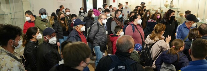 Covid in Campania: 2.113 positivi, 9 morti e tasso di incidenza al 12,92%