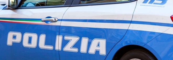 Roma, ragazza 17enne scende dal treno: tentativo di stupro, tre in manette