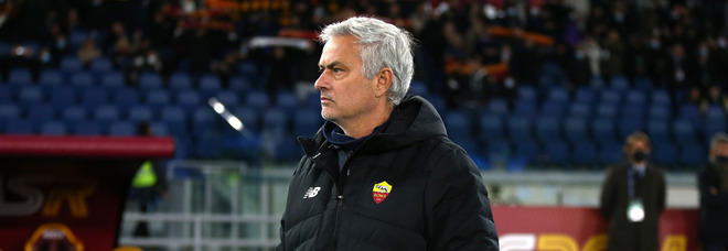 Mourinho ricompatta i tifosi e aspetta il mercato: così la Roma difende il suo sogno Special