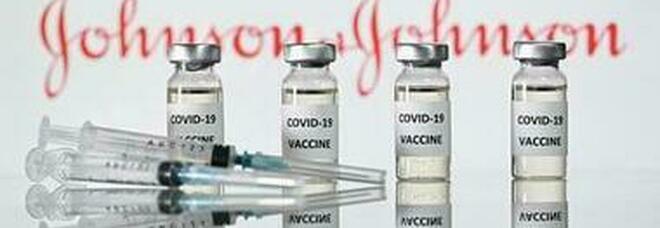 Vaccino, Johnson & Johnson valuta il richiamo con una seconda dose: «Aumento anticorpi 9 volte superiore alla monodose»