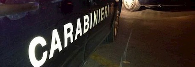 carabinieri a Varcaturo
