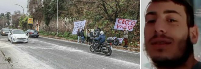 Roma, incidente frontale tra moto e auto: Francesco muore a 18 anni