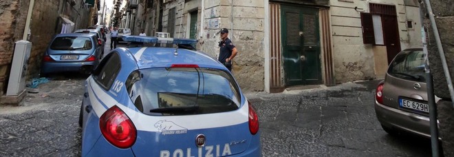 Napoli, violenza sulle donne nel Rione Sanità: 31enne maltratta la moglie e aggredisce gli agenti al momento dell'arresto