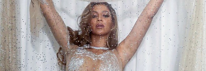 Beyonce sposa il Me Too: controlli su artisti e produttori per dire no alle molestie sessuali