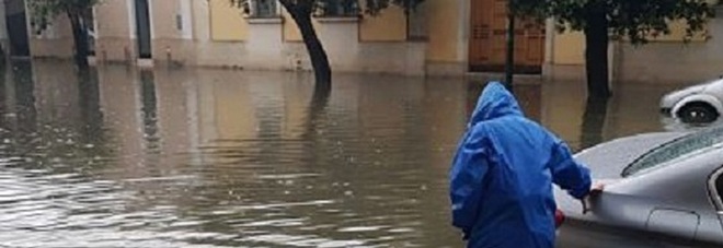 Scuole chiuse domani per maltempo in Calabria: ecco i comuni in allerta