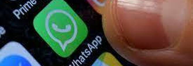 WhatsApp è pronto a lanciare una nuova interfaccia per i messaggi vocali