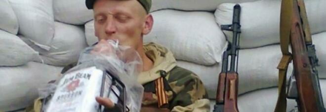 Ucraina, il servizio di Intelligence: «Gli occupanti russi avvelenati con torte e alcol»