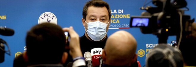 Salvini: primarie del centrodestra per scegliere i candidati sindaco alle elezioni 2022