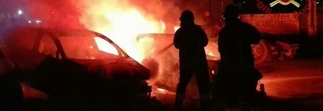 Gradara, uomo trovato morto nella sua auto in fiamme: l'allarme lanciato dai passanti