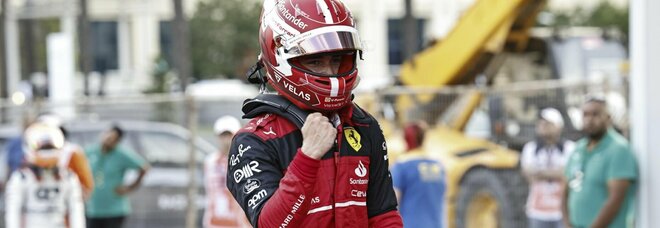 Formula 1, Gp di Baku: Leclerc in pole davanti a Perez e Verstappen. Quarto l'altro ferrarista Sainz