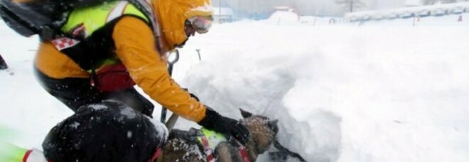 Valanga sul monte Abetone: il soccorso alpine cerca alcuni sciatori