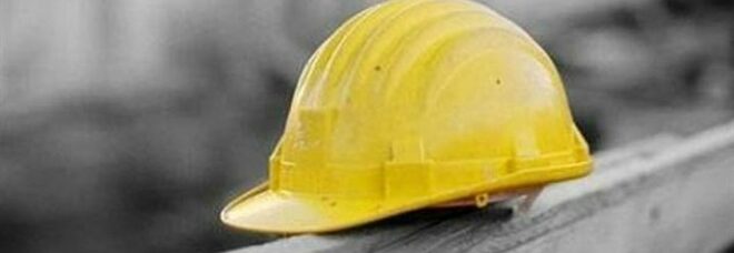 Incidente sul lavoro a Ischia, operaio cade dall'impalcatura e muore a 59 anni