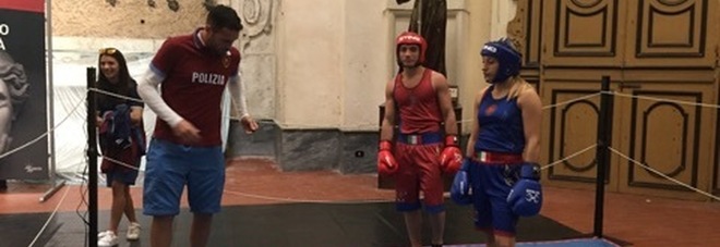 Napoli, il questore inaugura la palestra di boxe al rione Sanità: «Questa la vera risposta alle babygang»