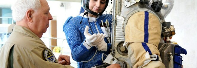 Samantha Cristoforetti, prima passeggiata spaziale record il 21 luglio: sarà insieme a un collega russo