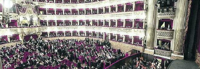 Teatro San Carlo, in campo Fiola e la Camera di commercio: «Pronti a sostenerlo, un errore tagliare i finanziamenti»